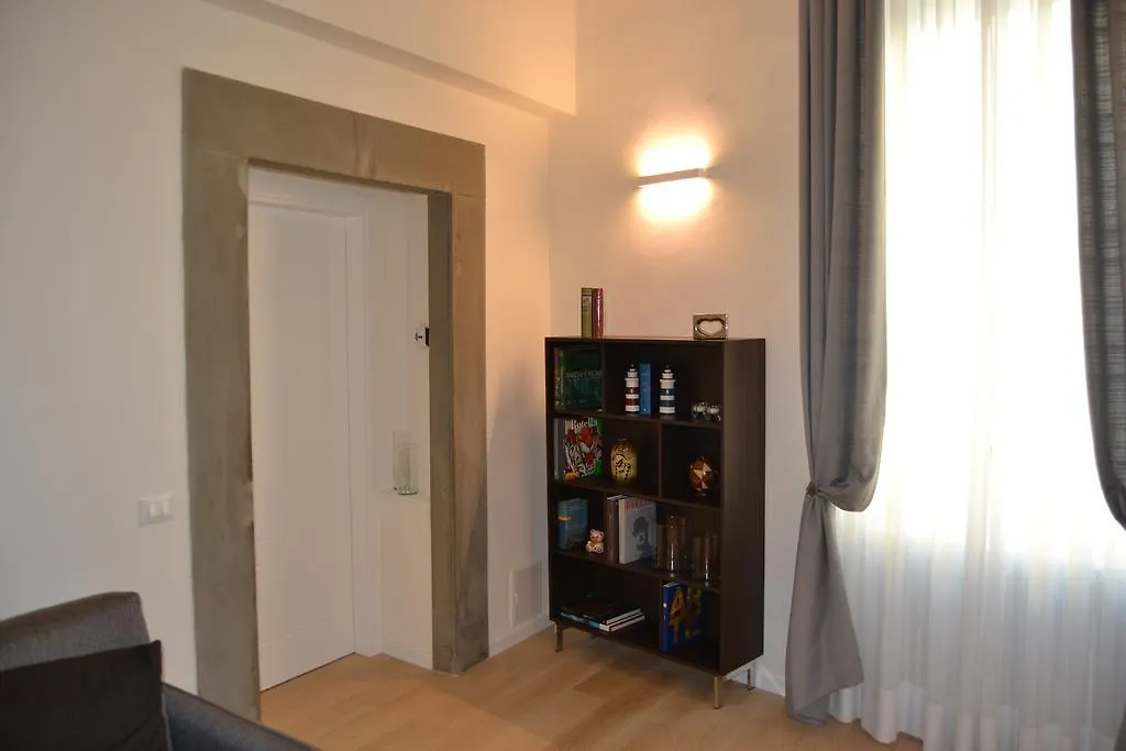 Opera 19 Luxury Apartment Florence